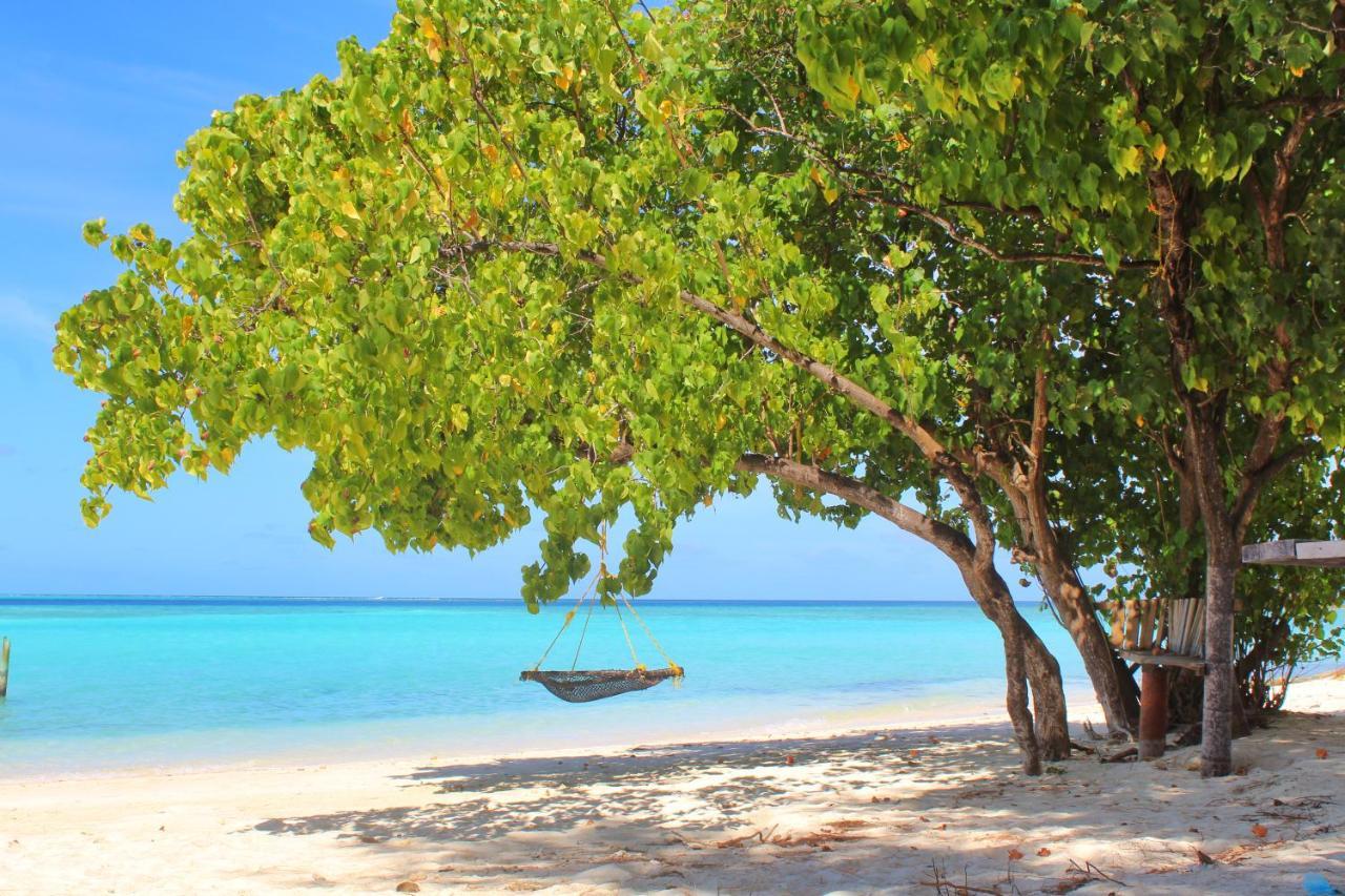 Gurus Maldives At Gulhi Island Hotel Екстериор снимка